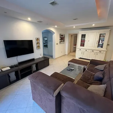 Luxury In St Julians *